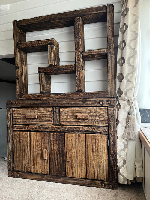 Etagere en bois massif