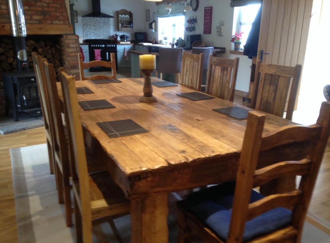 Table en bois massif