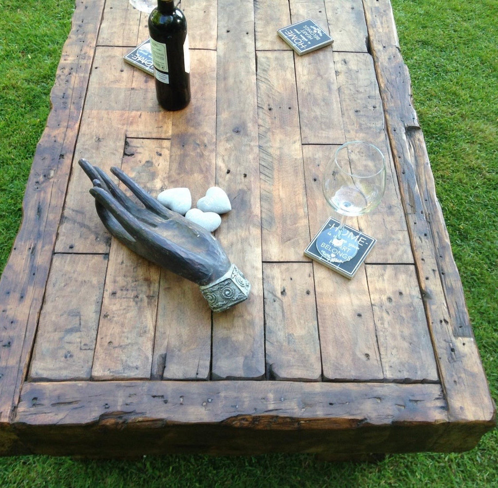Table basse en bois massif